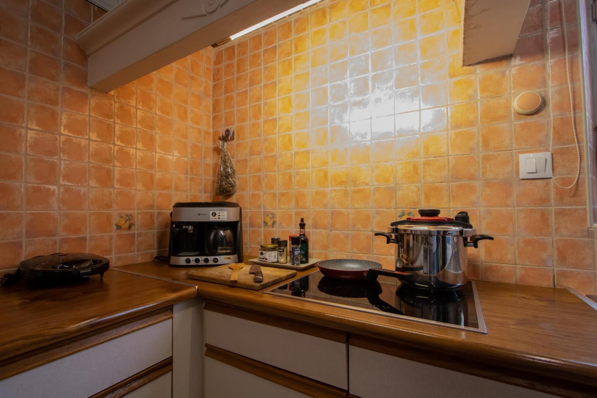 Elenis, In The Heart Of The Old Town Apartment Corfu  외부 사진