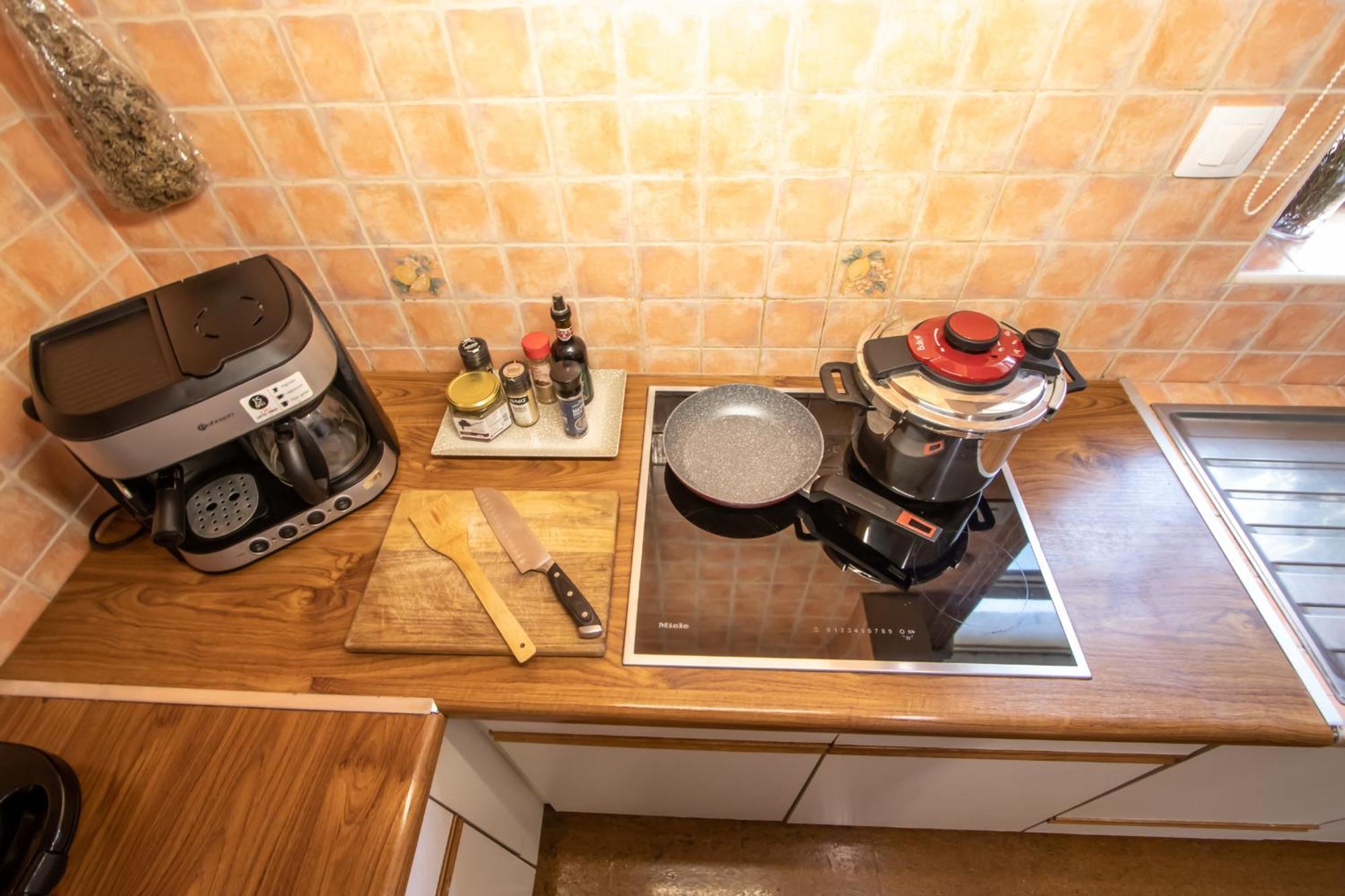 Elenis, In The Heart Of The Old Town Apartment Corfu  외부 사진