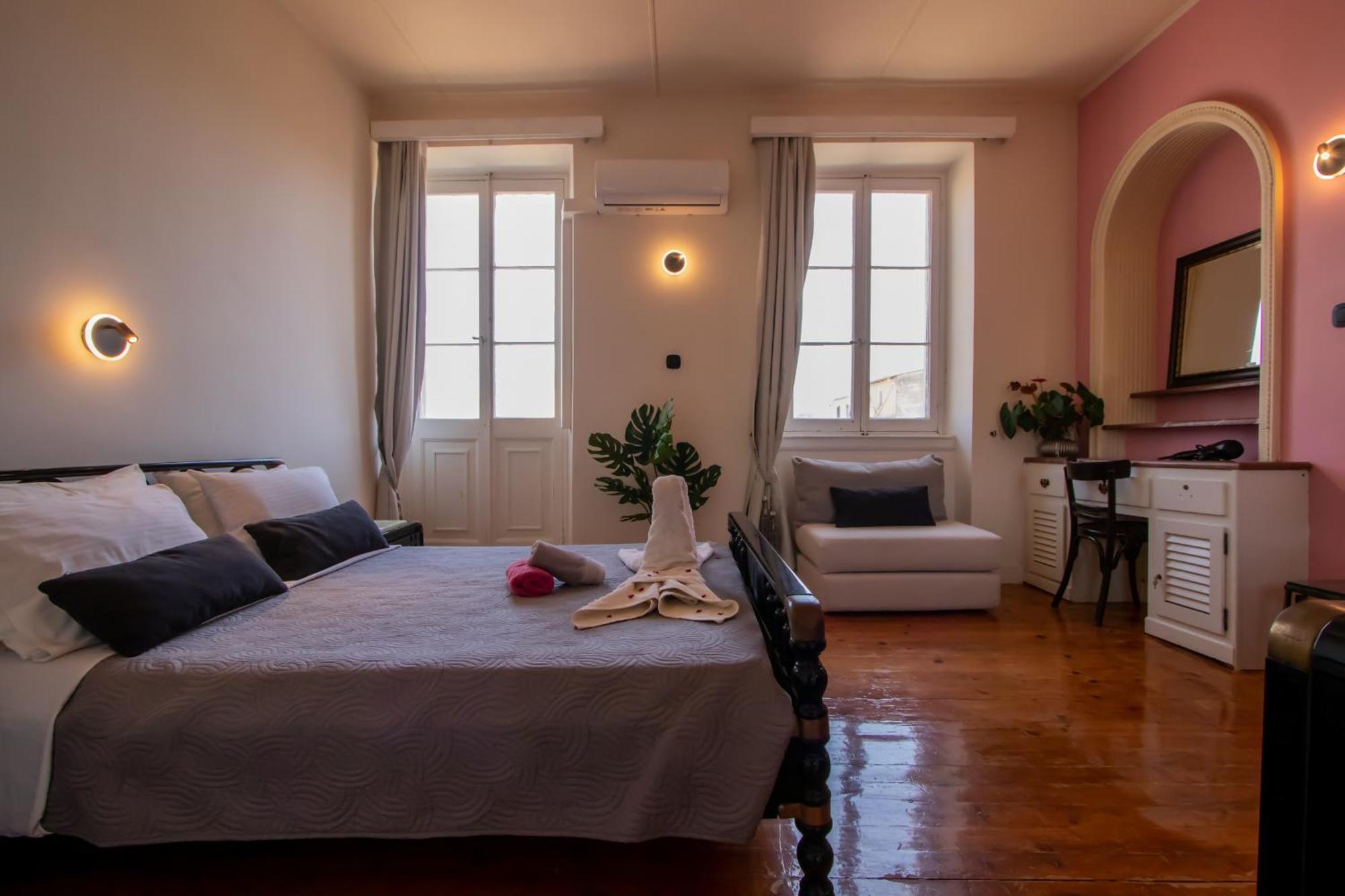 Elenis, In The Heart Of The Old Town Apartment Corfu  외부 사진