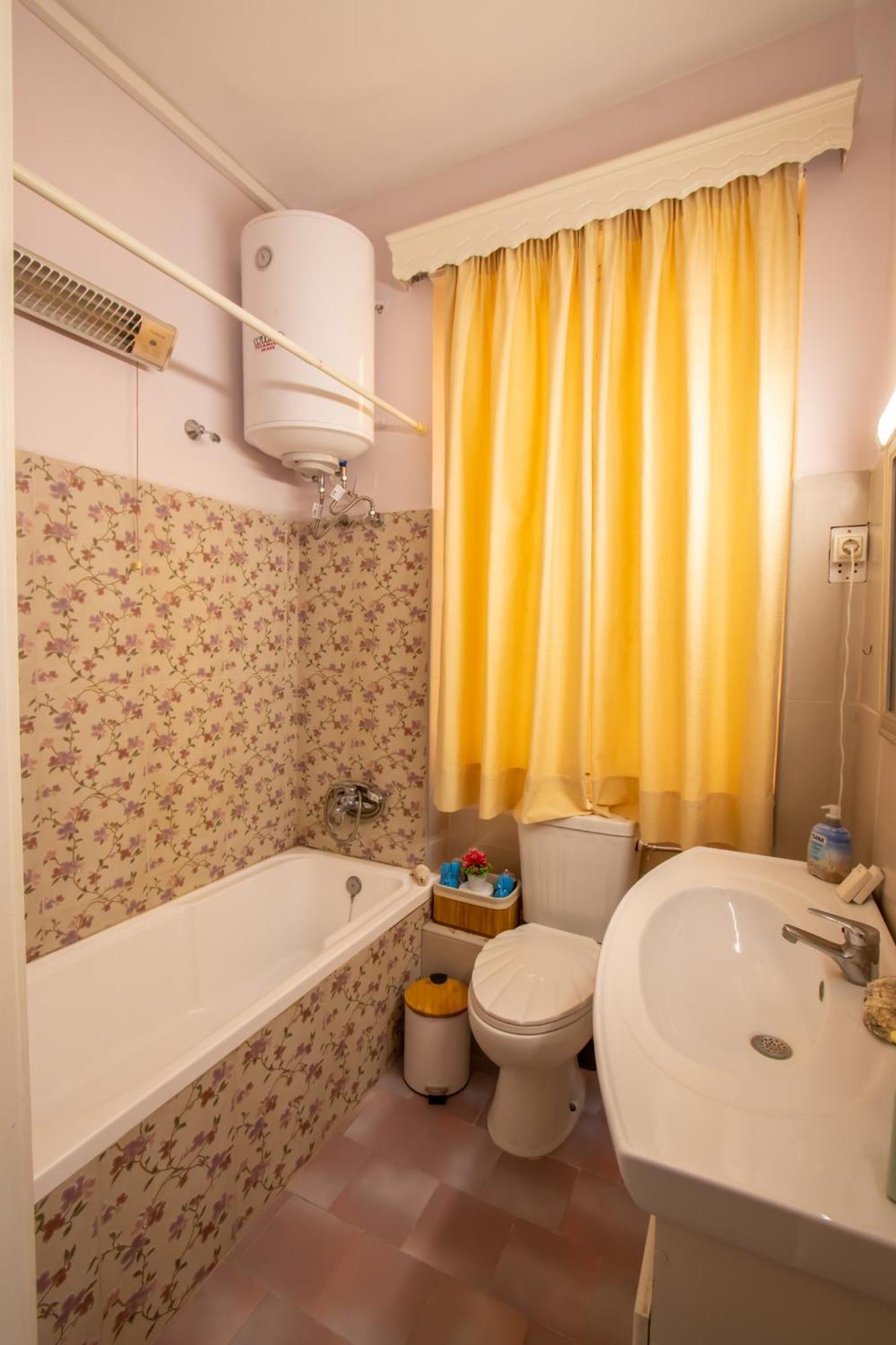Elenis, In The Heart Of The Old Town Apartment Corfu  외부 사진